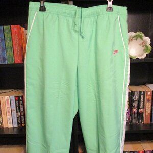 Vintage Nike Womens Green Capri Pants White Stripe Trim Elastic Waist Size L
